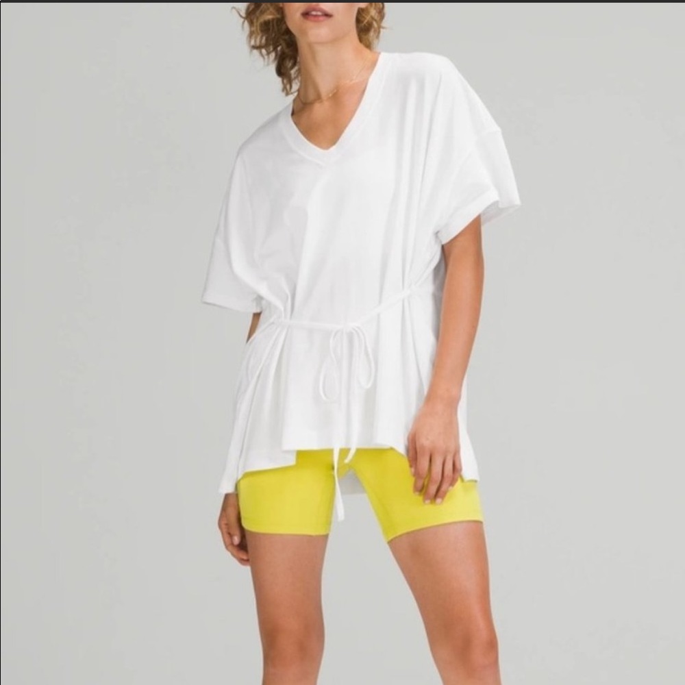 NWT Lululemon Side Tie V-Neck Tee